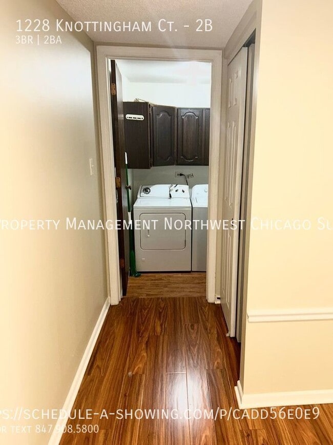 Building Photo - 1228 Knottingham Ct
