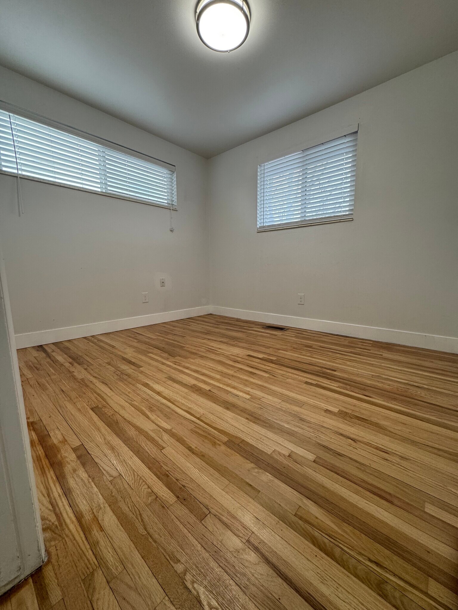 Bedroom 2 - 664 E Ramona Ave
