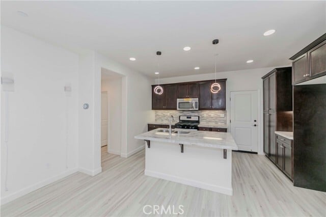 Building Photo - 3540 La Mancha Dr