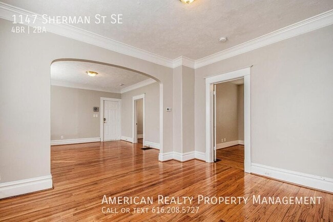 Building Photo - 1147 Sherman St SE