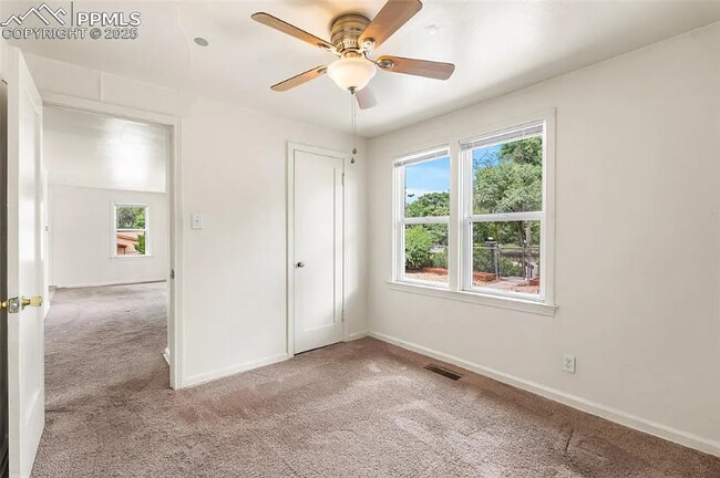 Building Photo - 317 W Harrison St