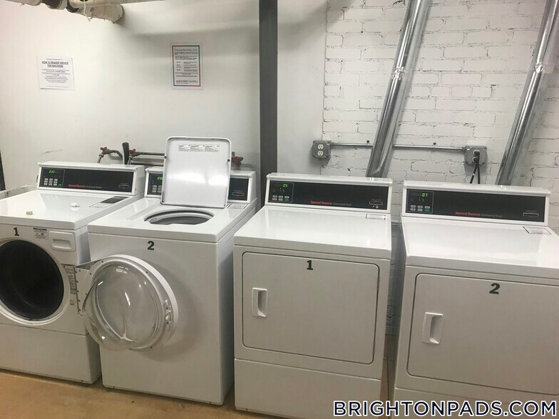 Building Photo - 9 Egremont Rd