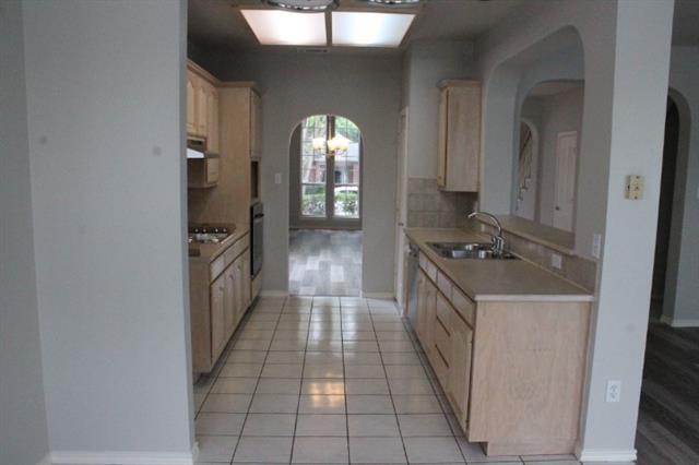 Building Photo - 3623 Rodale Way