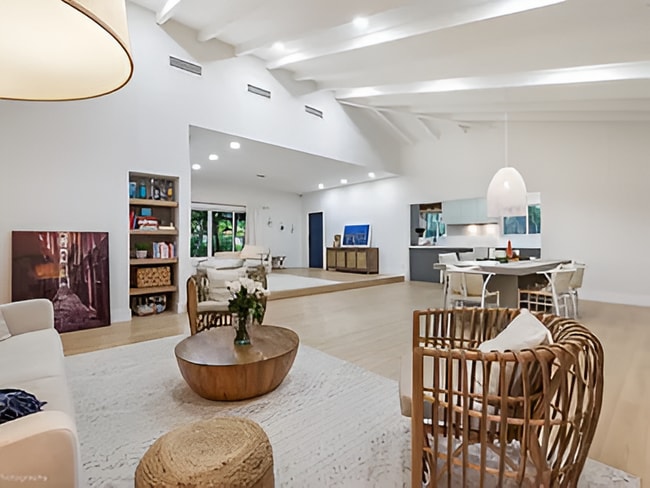 Building Photo - 5101 Maggiore St