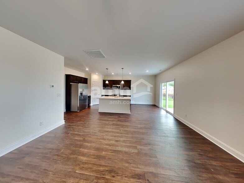 Building Photo - 5316 Virtue Ave