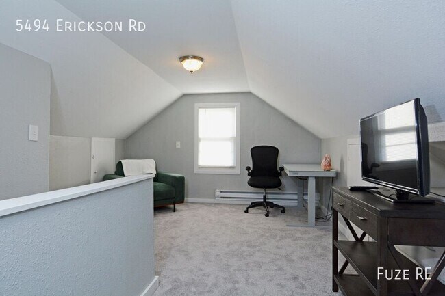 Building Photo - 5494 Erickson Rd