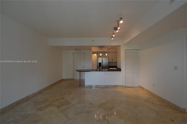 Building Photo - 7275 SW 89th St
