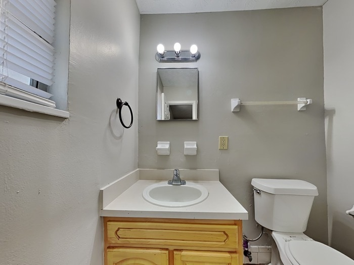 Building Photo - 8349 Pembrook Ct