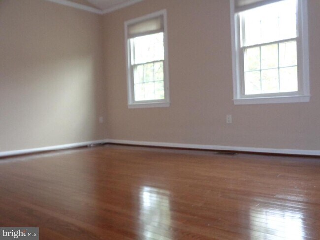Building Photo - 9811 Burke Pond Ln