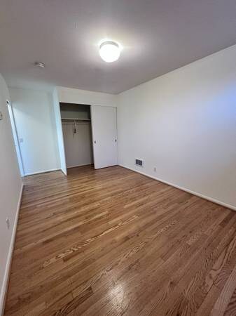 Building Photo - 2012 Thorndyke Ave W