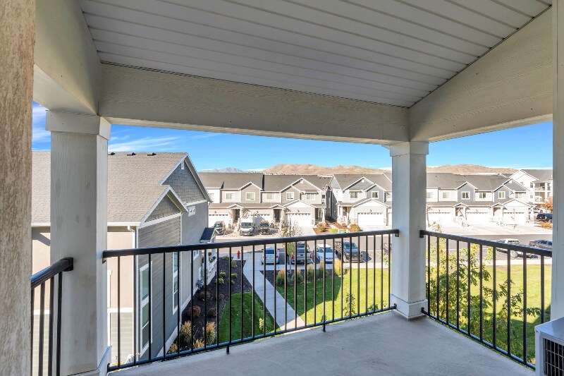 Building Photo - 1747 N Exchange Park Rd