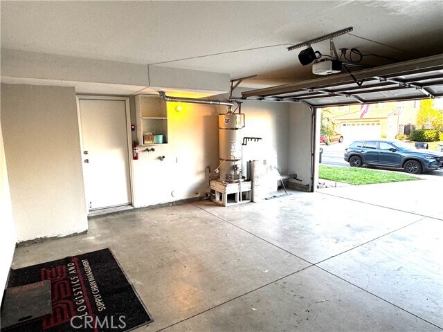 Building Photo - 804 St James Dr