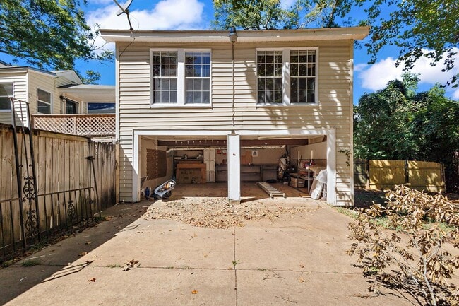 Building Photo - 4022 N State St