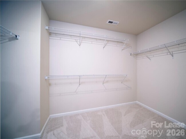 Building Photo - 1616 Swallow Tail Dr