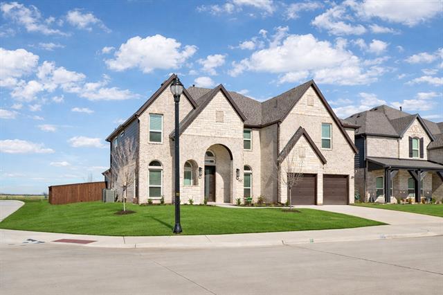 Building Photo - 3743 Milwaukee Ave