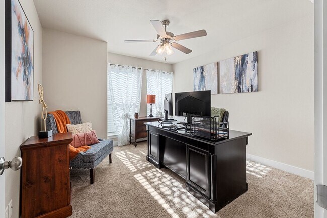 Building Photo - Fully Furnished