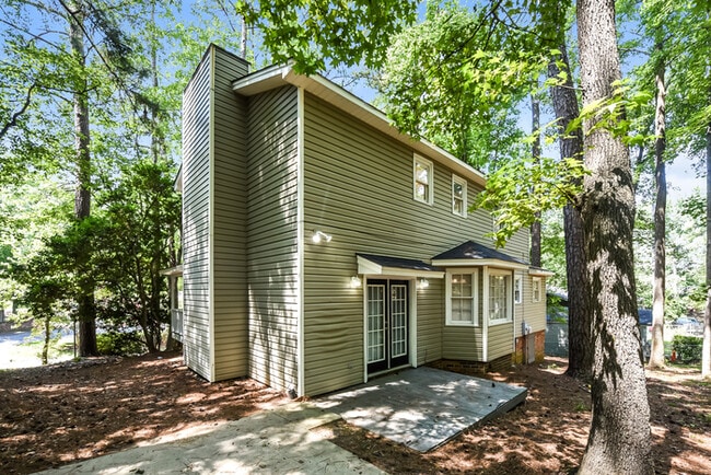 Building Photo - 1805 Woodvalley Ct