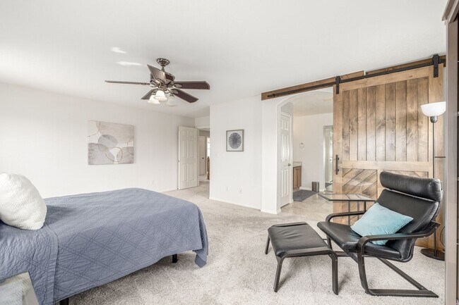 Building Photo - $0 DEPOSIT OPTION. BEAUTIFULLY MAINTAINED ...