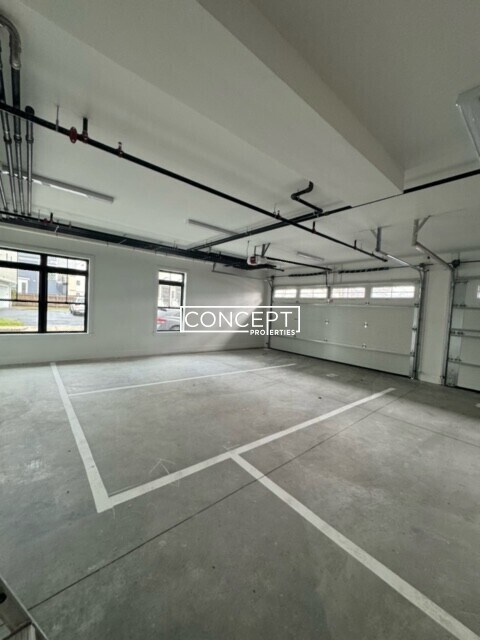 Building Photo - 157A Everett St. Unit 303B