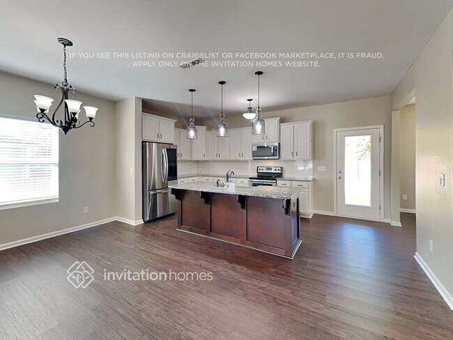 Building Photo - 205 Fesperman Cir