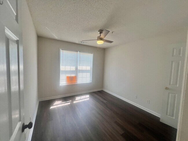 Building Photo - RENT SPECIAL! Freshly Painted! New Luxury ...