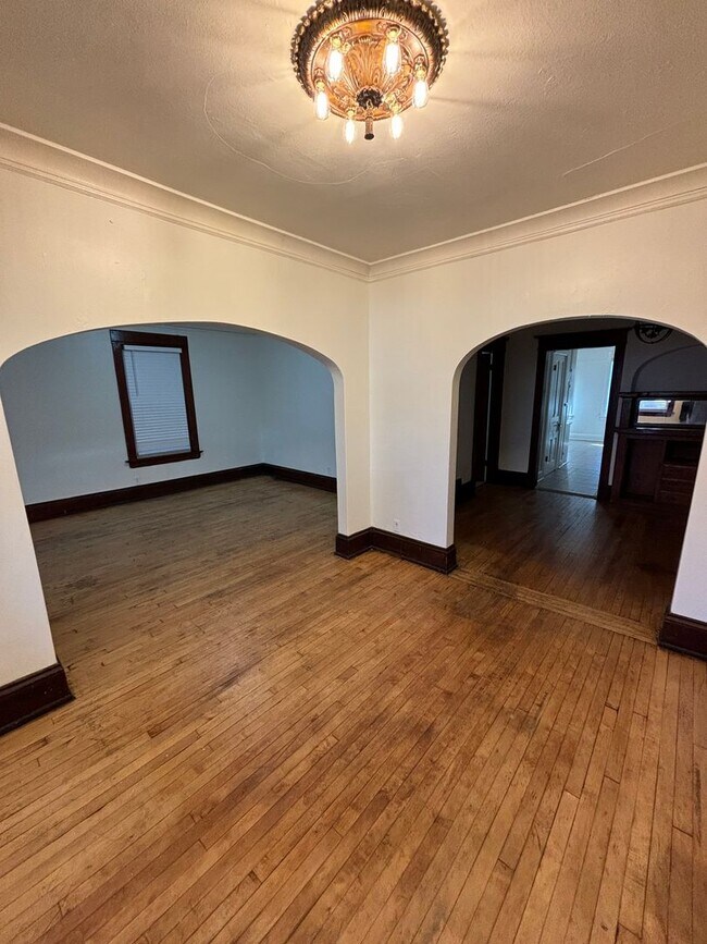 Building Photo - 2229 N 40th St