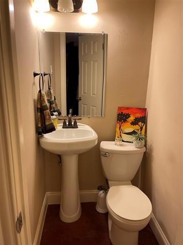 Building Photo - 3500 Routh St