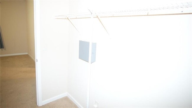 Building Photo - 813 Blue Hill Ln