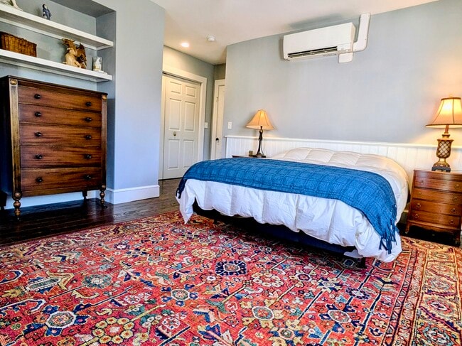 Building Photo - 34 West St