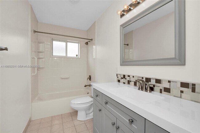 Building Photo - 113 Danielle Ct