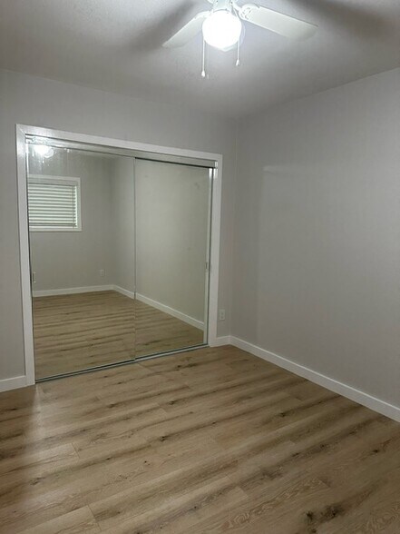 Building Photo - 10817 Huston St