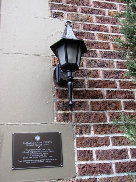 Primary Photo - ELIZABETH APARTMENTS (ELIZ01)