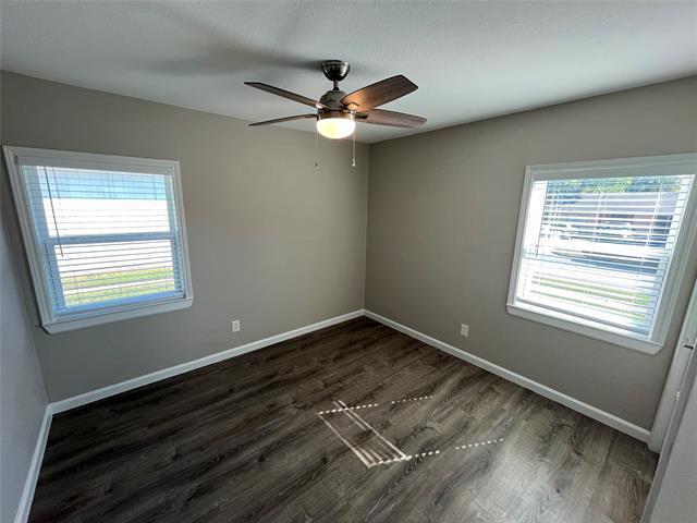 Building Photo - 705 Ivywood Dr