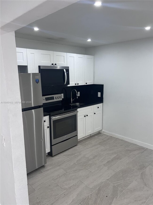 Building Photo - 9301 NW 4th Ave