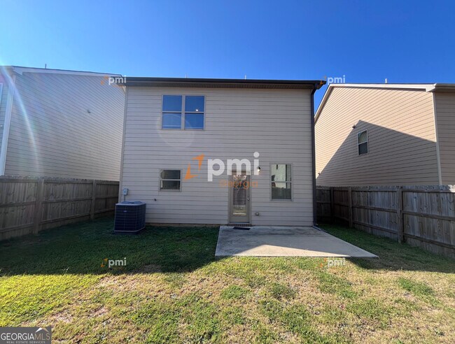 Building Photo - 2612 Lovejoy Crossing Dr