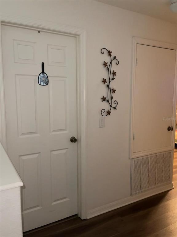 Building Photo - 1010 Tourmaline Dr