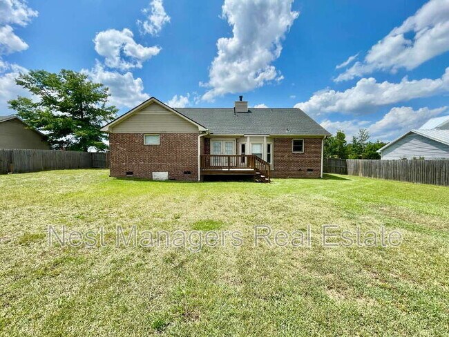 Building Photo - 2929 Braddy Rd