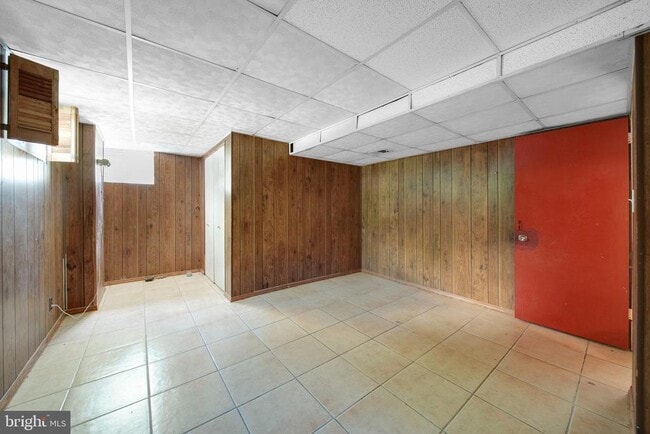 Building Photo - 10502 Glenhaven Dr