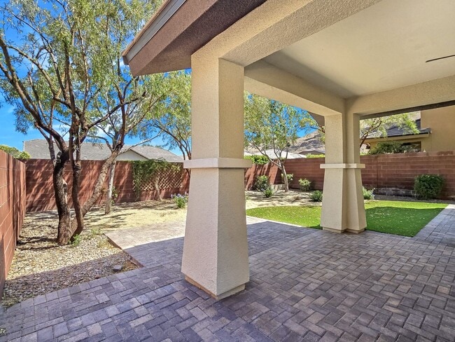 Building Photo - 10667 Harvest Green Way