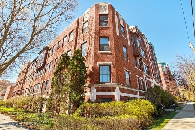 Building Photo - 448 Elmwood Ave