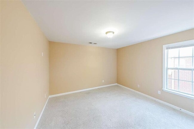 Building Photo - 1128 Southland Bluff