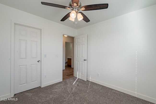 Building Photo - 4244 E Gleneagle Dr