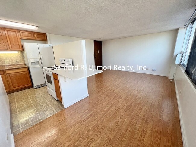 Building Photo - prsq1202