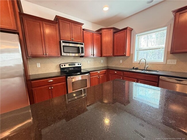 Building Photo - 128 Tun Tavern Dr