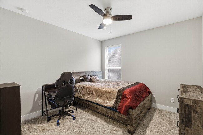 Building Photo - 417 Ripple Edge Ct