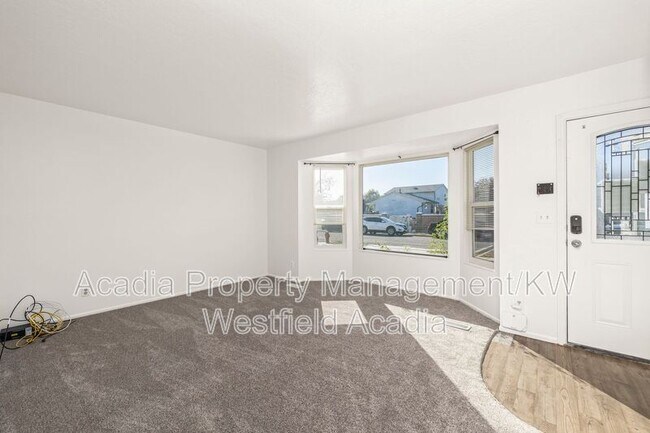 Building Photo - 6585 S 5135 W