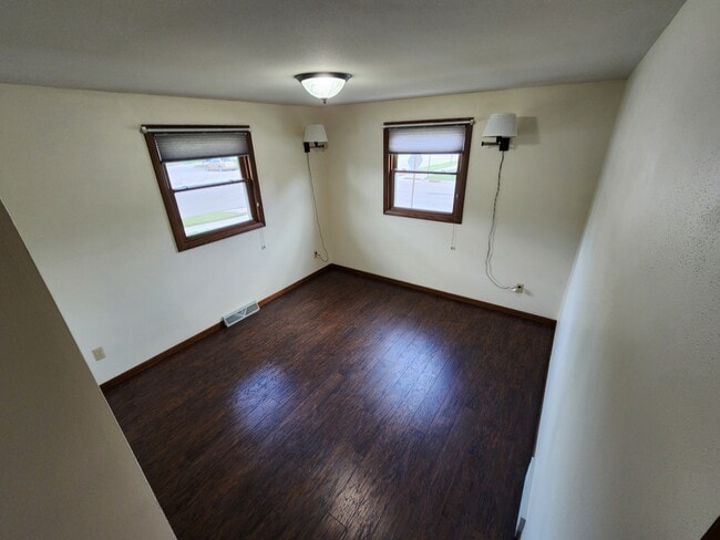 Building Photo - 3603 Geele Ave