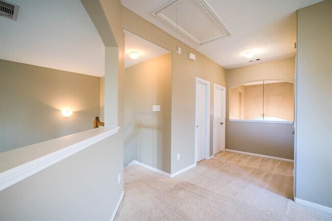 Building Photo - 11314 Sandermeyer Dr