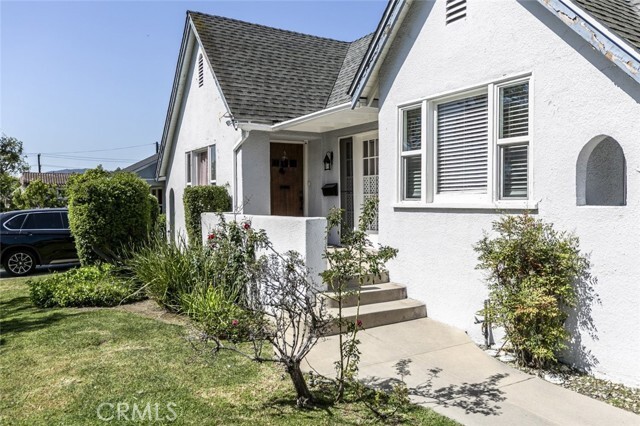 Building Photo - 1325 Idlewood Rd