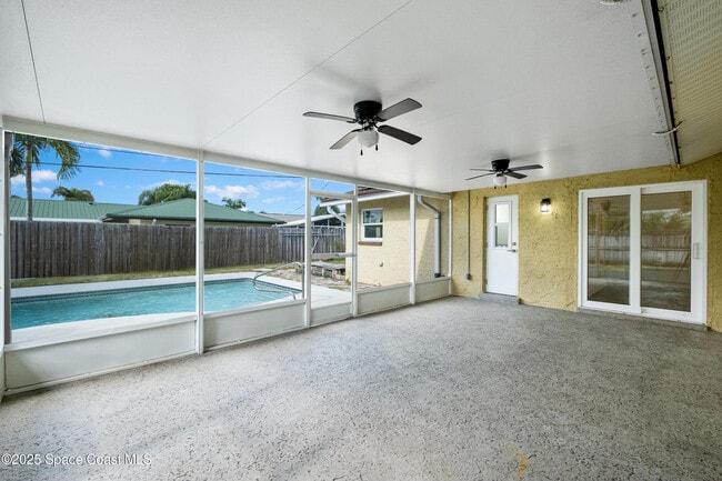 Building Photo - 1445 Mercury St